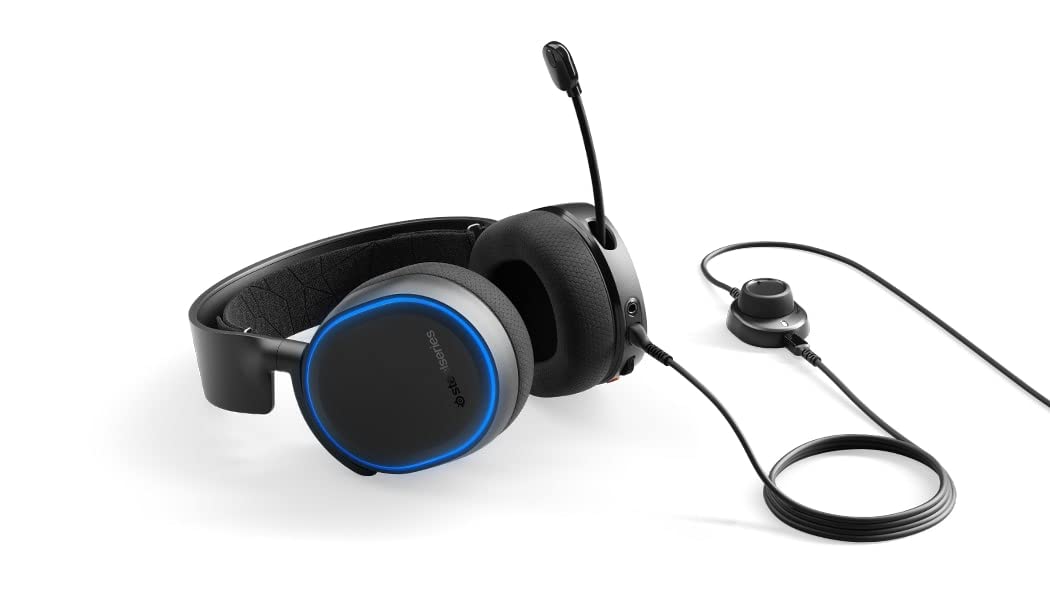 Steelseries Arctis 5 Wired Over Ear Headphones with Mic (Black)